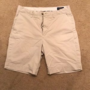 Polo 31” waist 7” inseam stretch fit khaki shorts